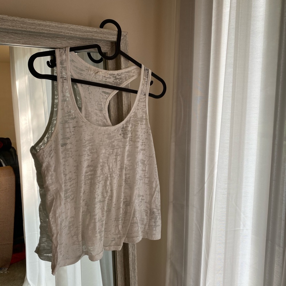 4 workout tank tops set